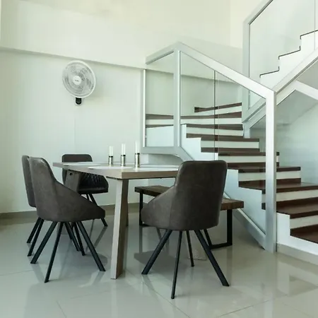 Espectacular Duplex Con Vista Al Mar *